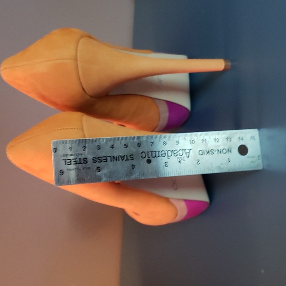 Brand new Aldo 'Antonini' platform suede pumpkin, tan and purple 5" heels - Picture 4 of 12